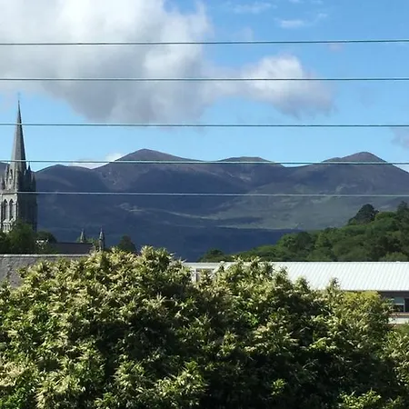 Rathmore House * キラーニー